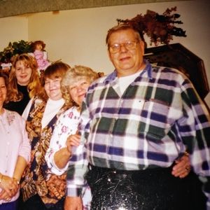 Meet your Posher, Debbie